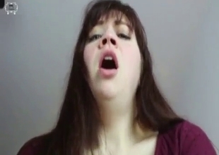 Pleasant mother's pussy experience